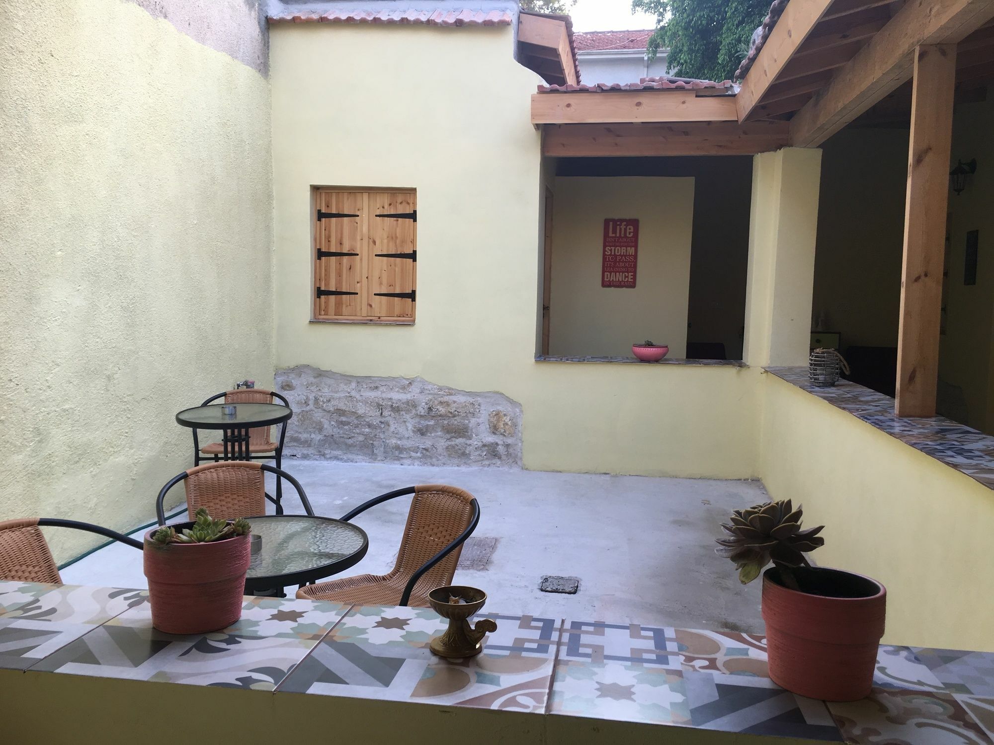 Zouglas App Guesthouse Lemesós Eksteriør bilde